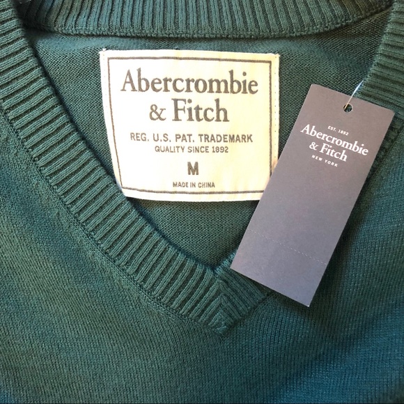 NWT Abercrombie & Fitch Mens Soft V-Neck Sweater - Picture 5 of 12